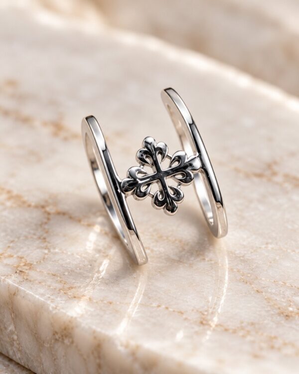 Anillo Abierto Flor de Lis